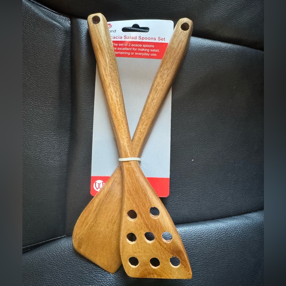 Welland acacia salad spoon set of 2